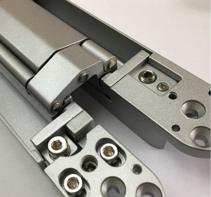 3D 調整可能な耐久性のあるヒンジ